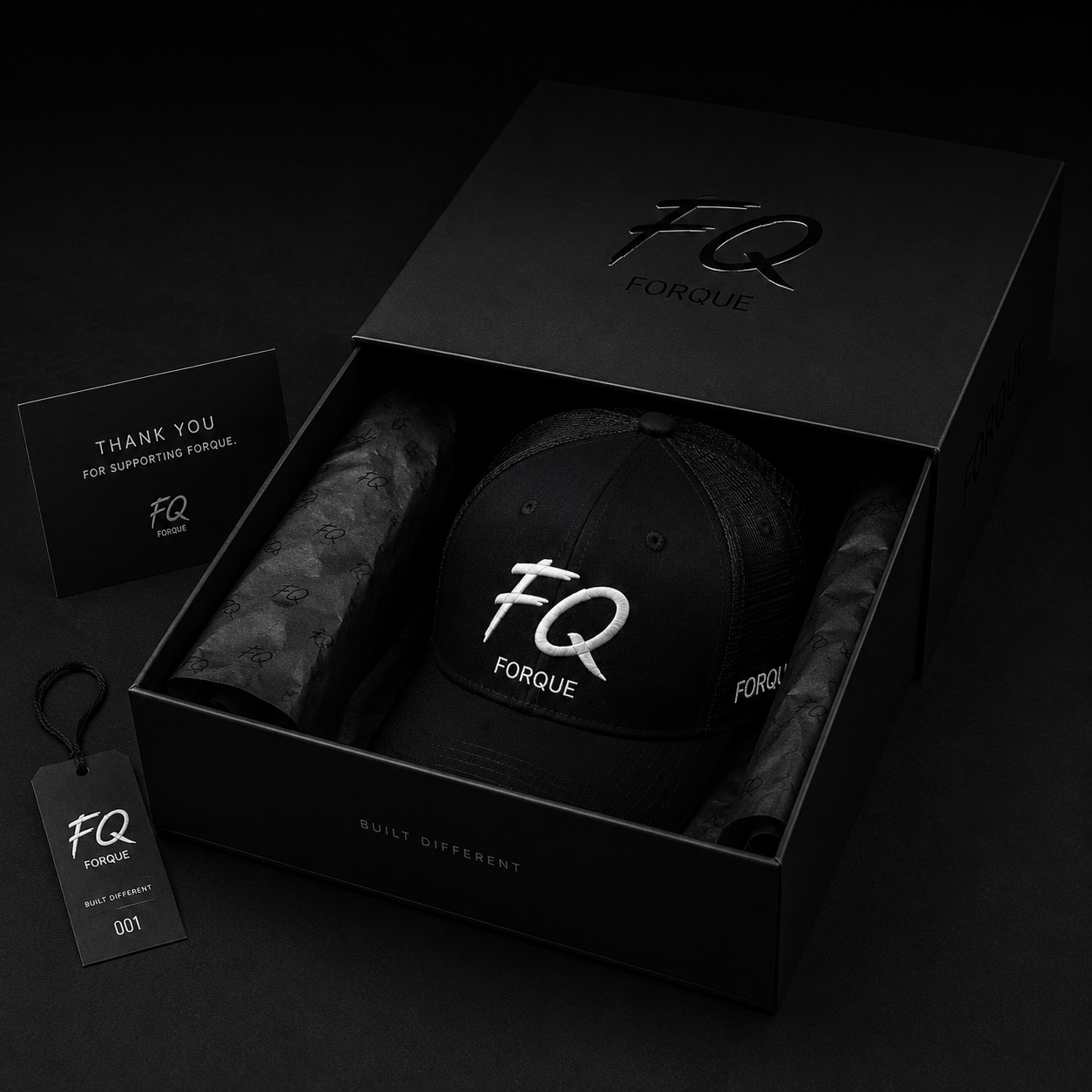 FORQUE Design 01 — FQ Script Black med exklusiv förpackning